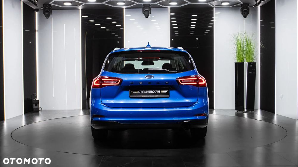 Ford Focus 1.0 EcoBoost Titanium - 6