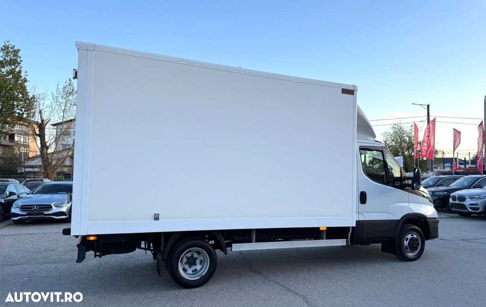Iveco DAILY - 10