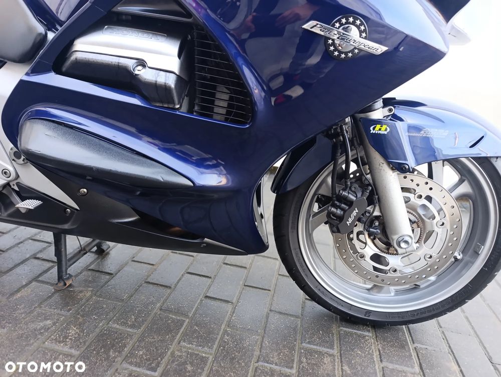 Honda ST - 30
