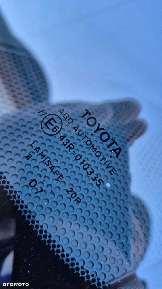 Toyota C-HR Flow - 23