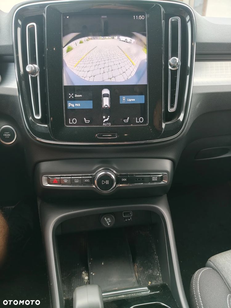 Volvo XC 40 T4 Plug-In Hybrid R-Design - 25