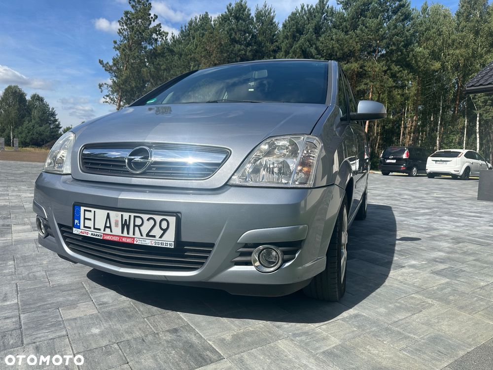 Opel Meriva 1.6 16V Cosmo - 14