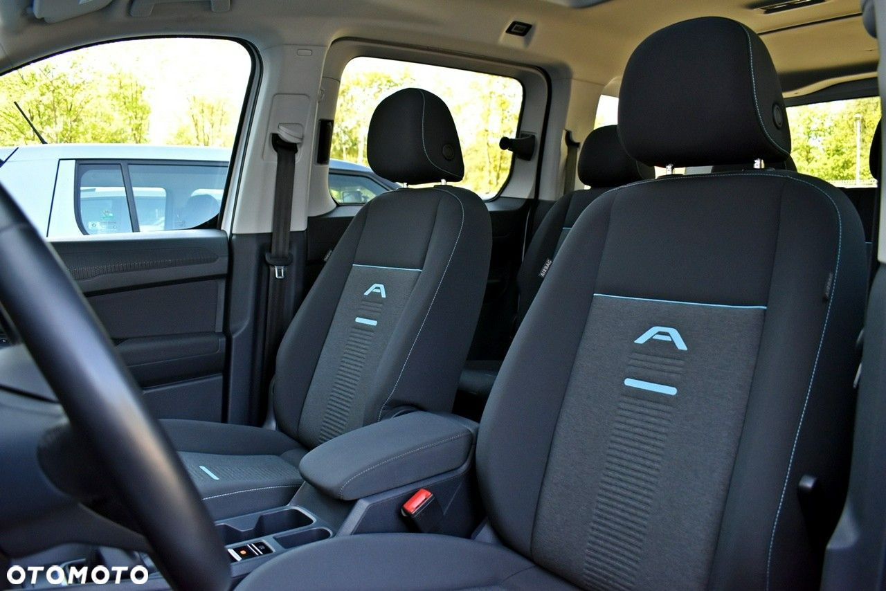 Ford Tourneo Connect Grand 2.0 EcoBlue Active - 10