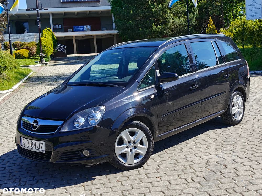 Opel Zafira 1.9 CDTI Cosmo - 1