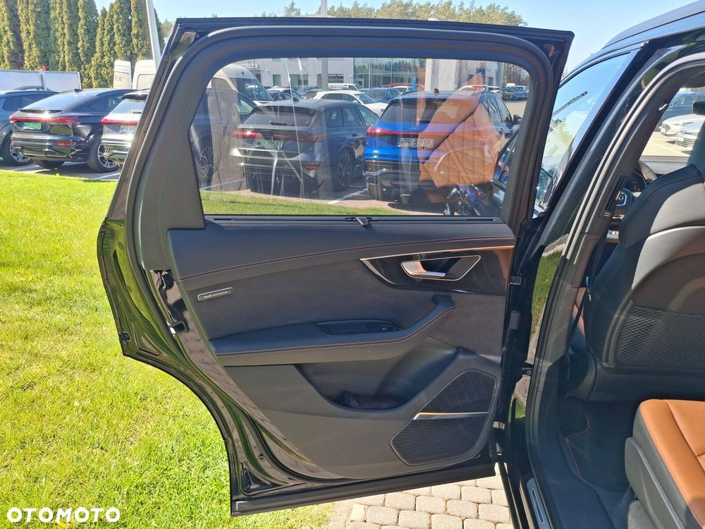 Audi Q7 - 24