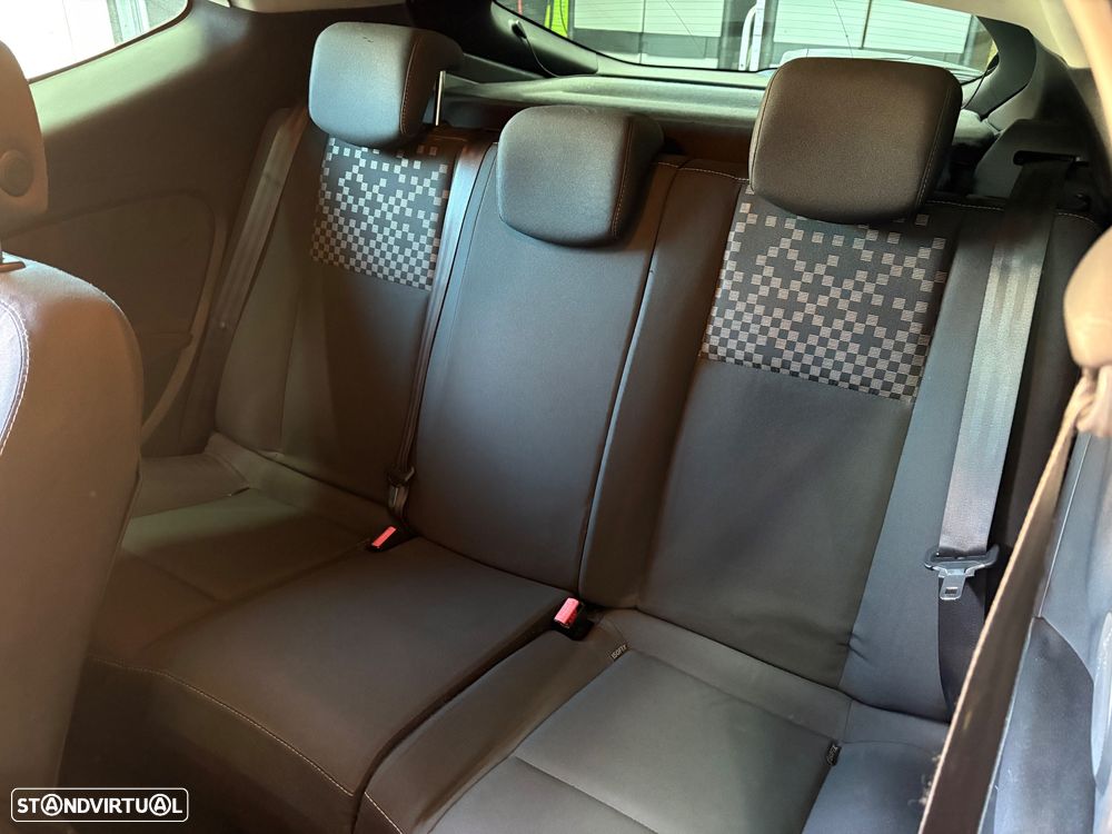 Renault Mégane Coupe 1.5 dCi Dynamique - 13