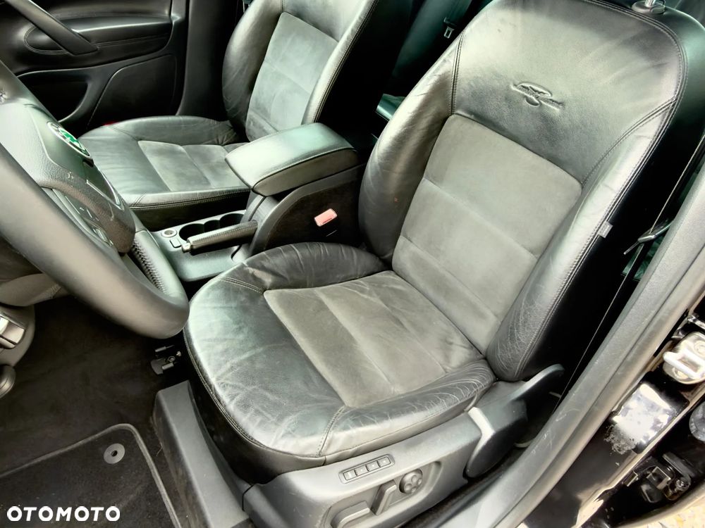Skoda Octavia 1.8 TSI 4x4 Laurin & Klement - 15