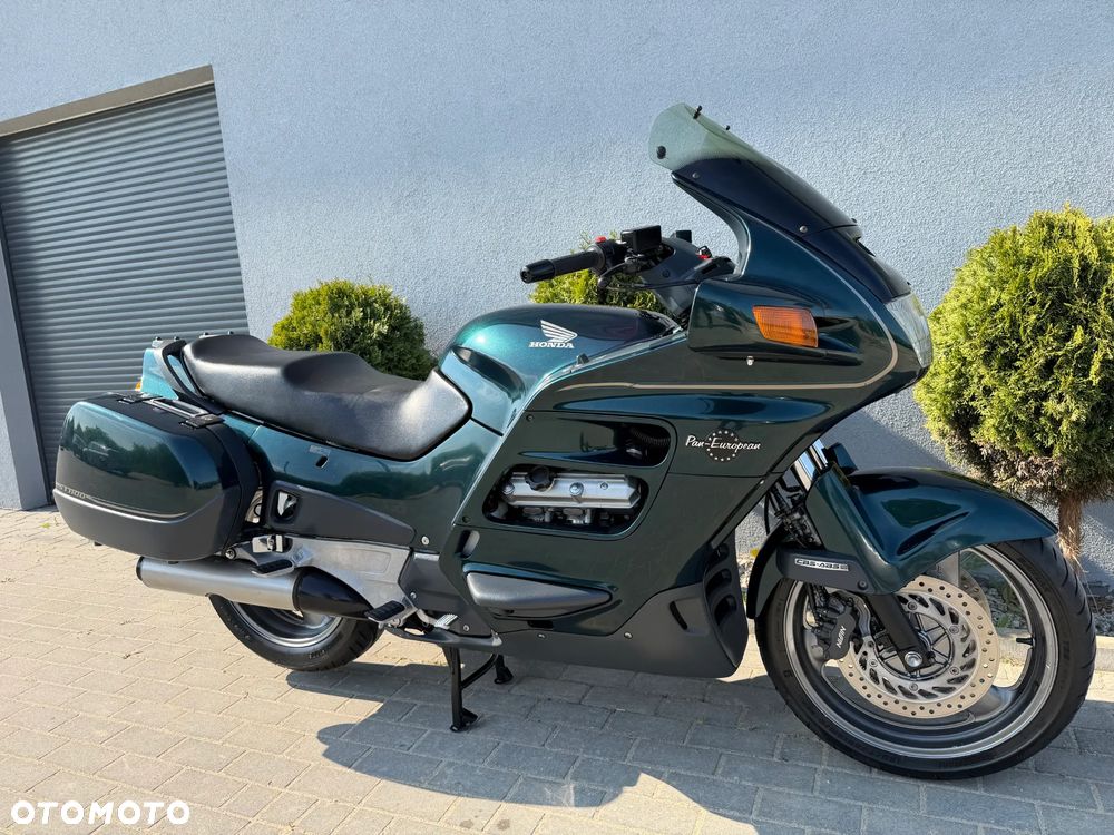 Honda ST - 25