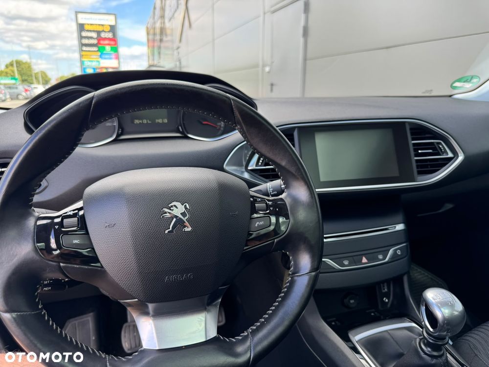 Peugeot 308 BlueHDi 120 Stop & Start Niveau 2 Business-Line - 16