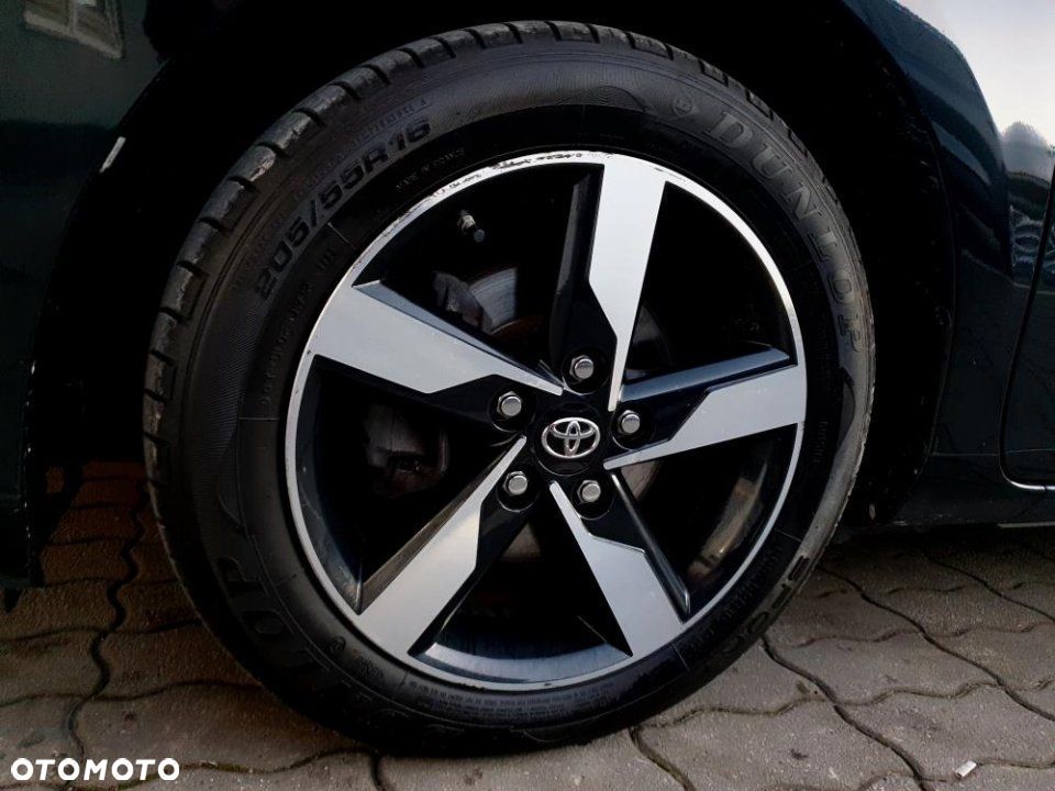 Toyota Auris - 33