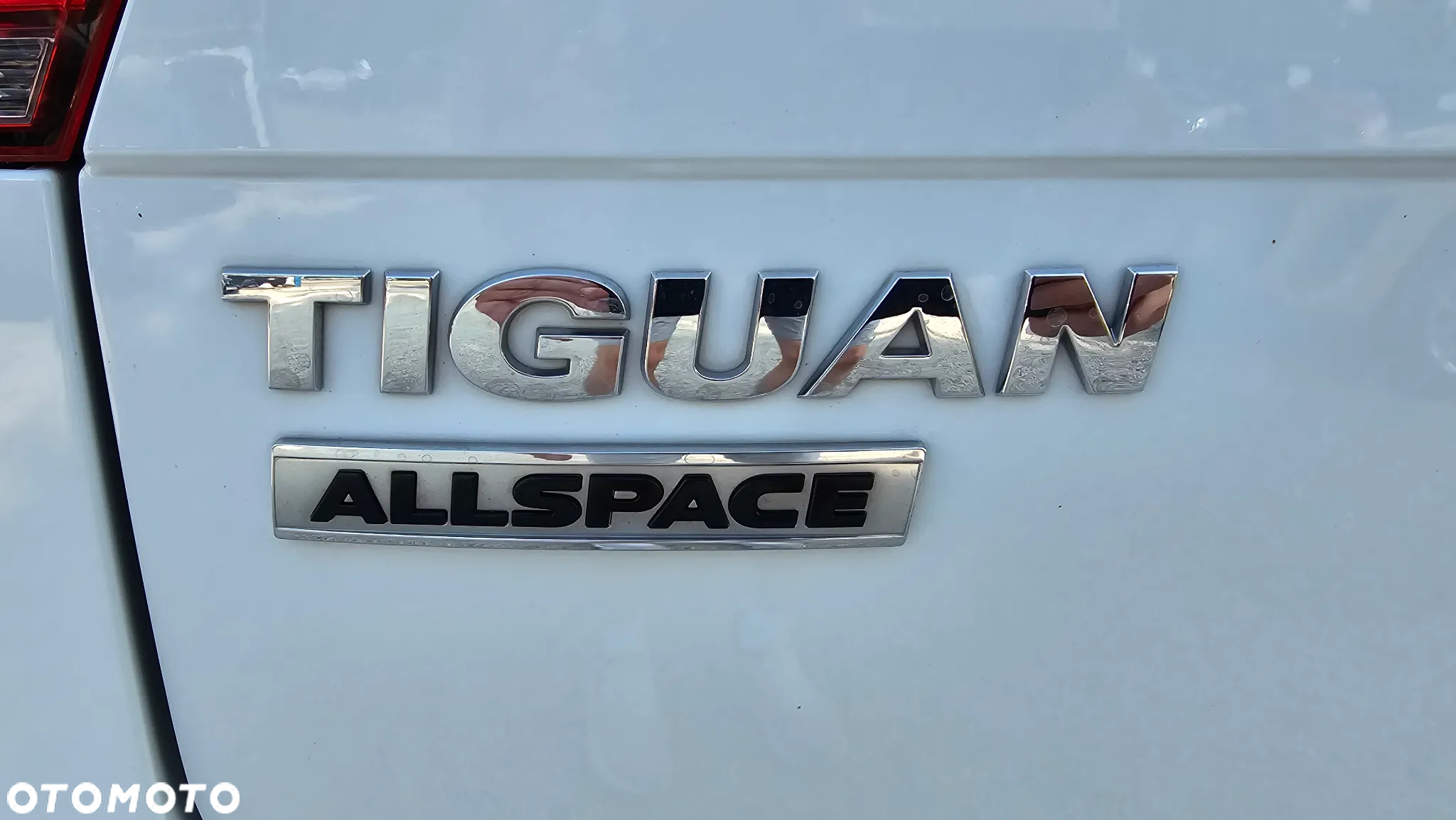 Volkswagen Tiguan Allspace 2.0 TSI 4Mot Comfortline DSG 7os - 32