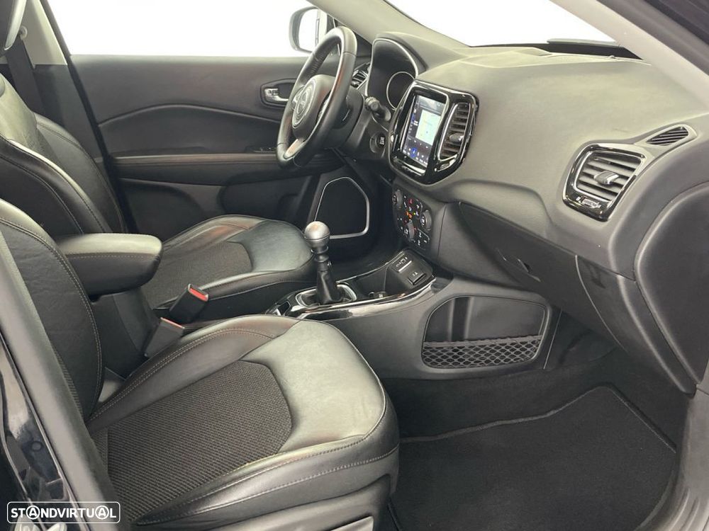 Jeep Compass 1.6 M-Jet Limited - 21