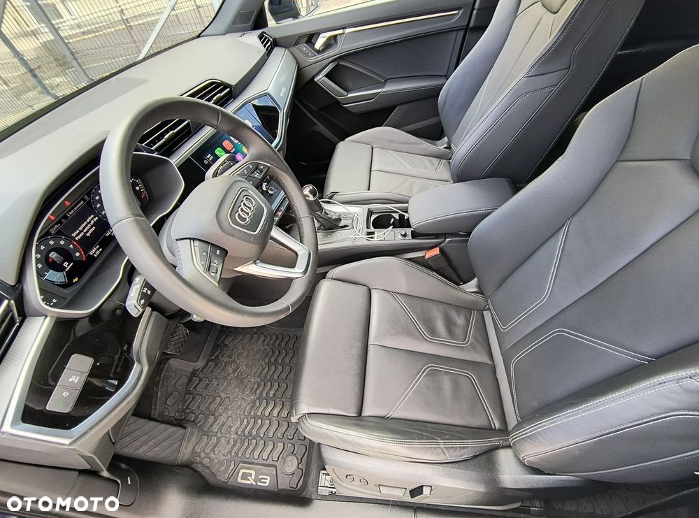 Audi Q3 - 13