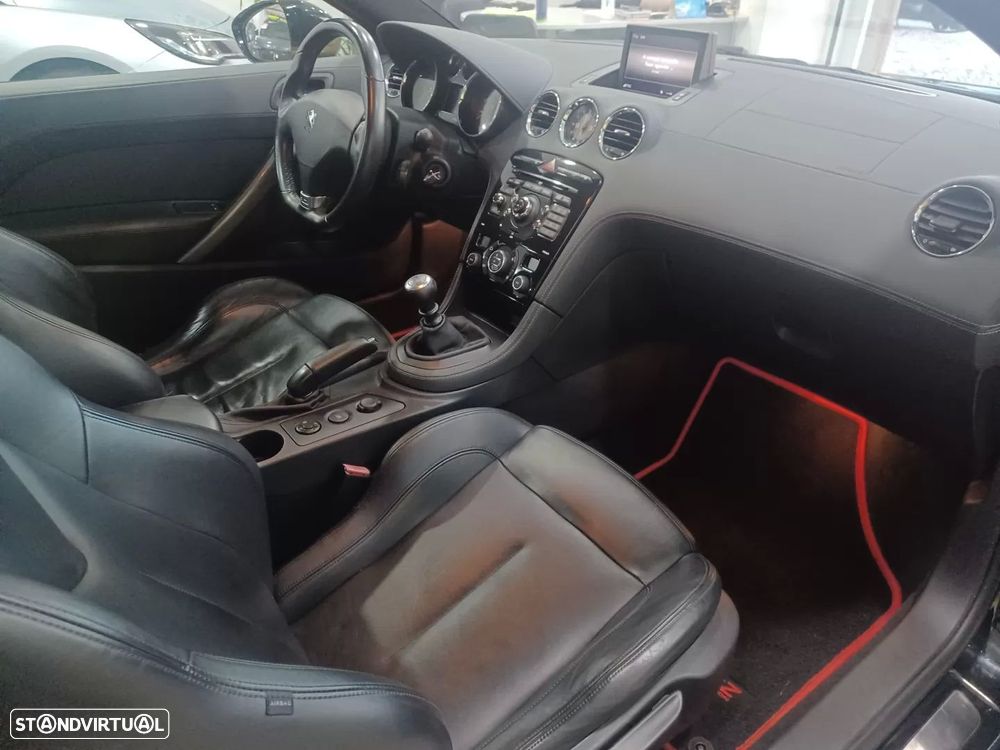 Peugeot RCZ 1.6 200 THP - 22