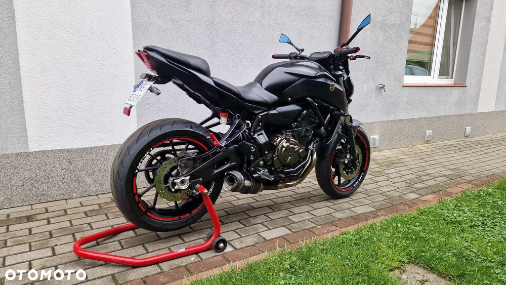 Yamaha MT - 4