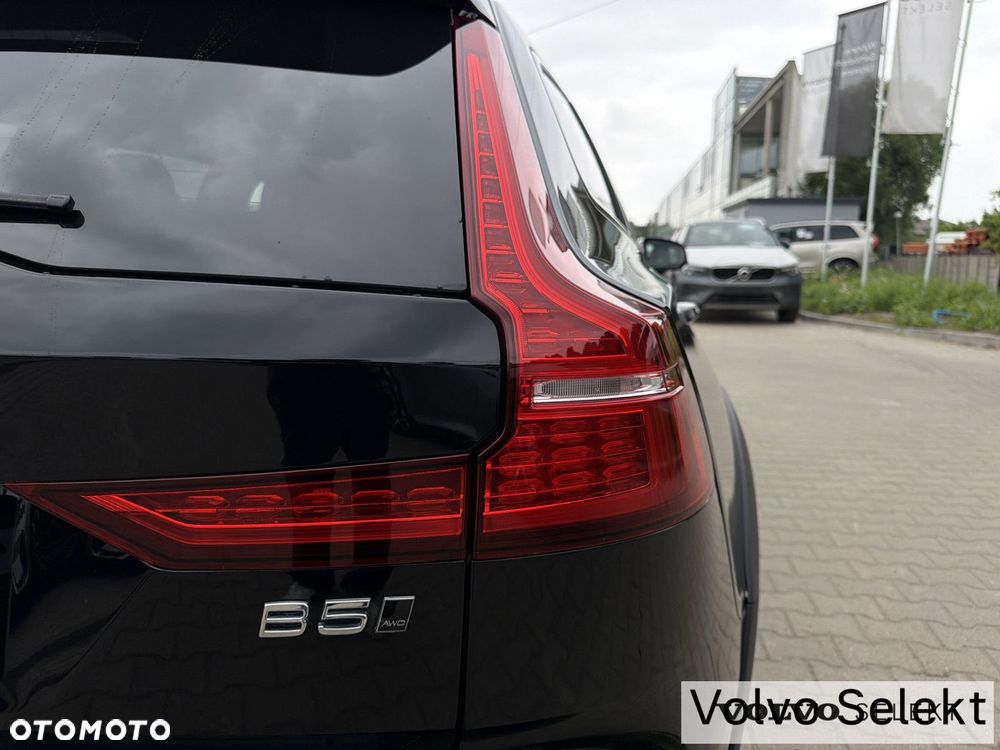 Volvo V60 Cross Country - 31