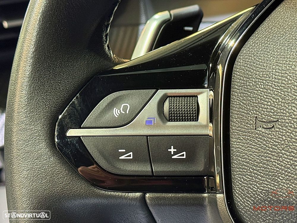 Peugeot 2008 1.2 PureTech Allure Pack EAT8 - 22