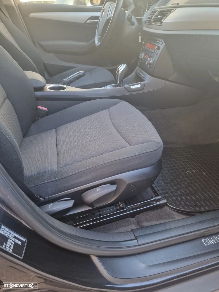 BMW X1 18 d xDrive Auto - 21