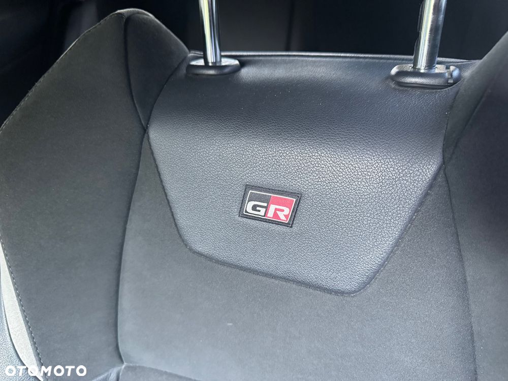 Toyota C-HR 2.0 Hybrid GR Sport - 16