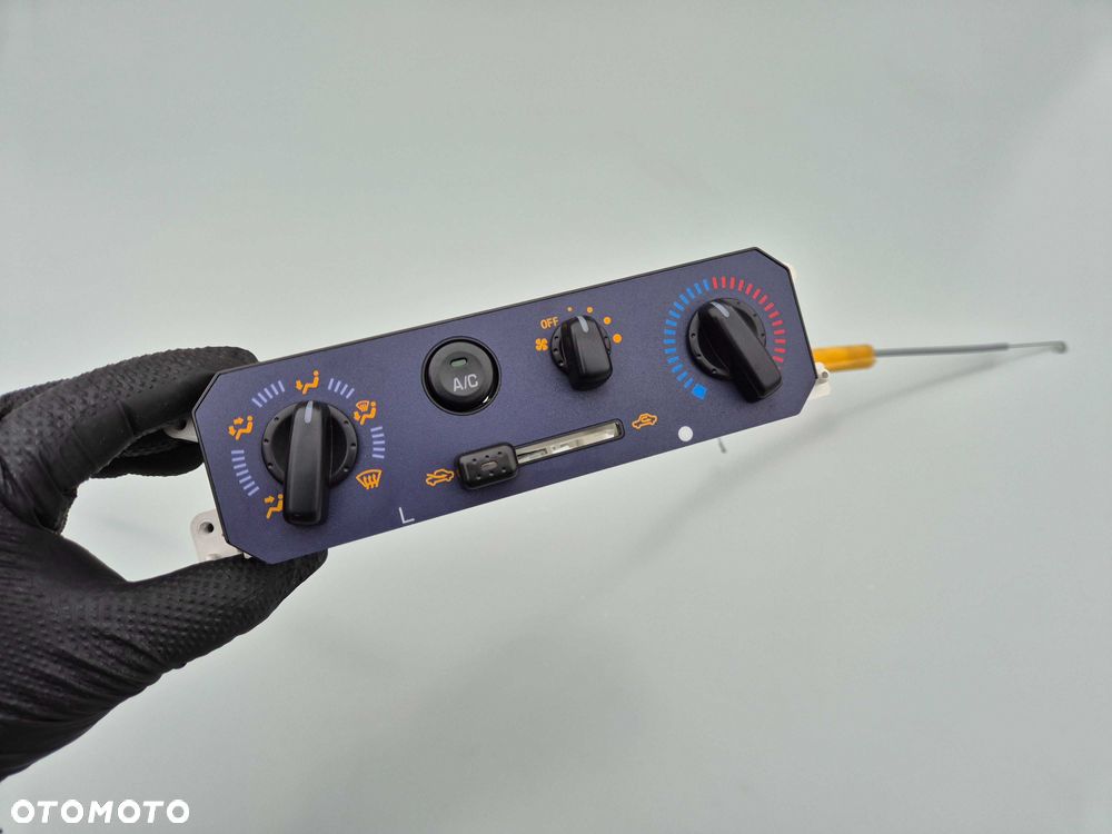 Panel Klimatyzacji Nawiewu Przełącznik DAIHATSU YRV 00-06r Oryginał - 5