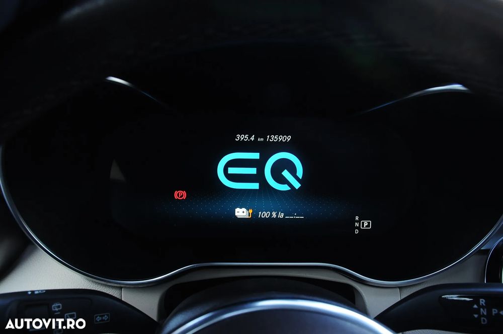 Mercedes-Benz GLC 300 e 4MATIC - 12