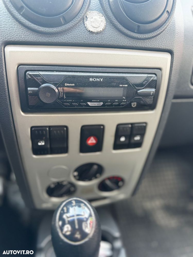 Dacia Logan Van - 11