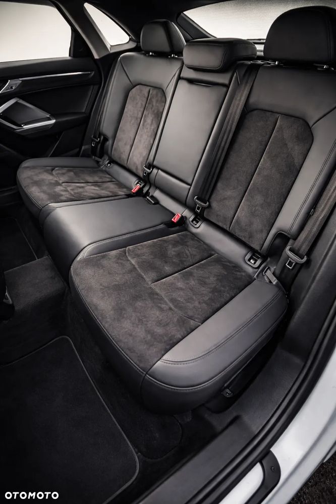 Audi Q3 Sportback - 7