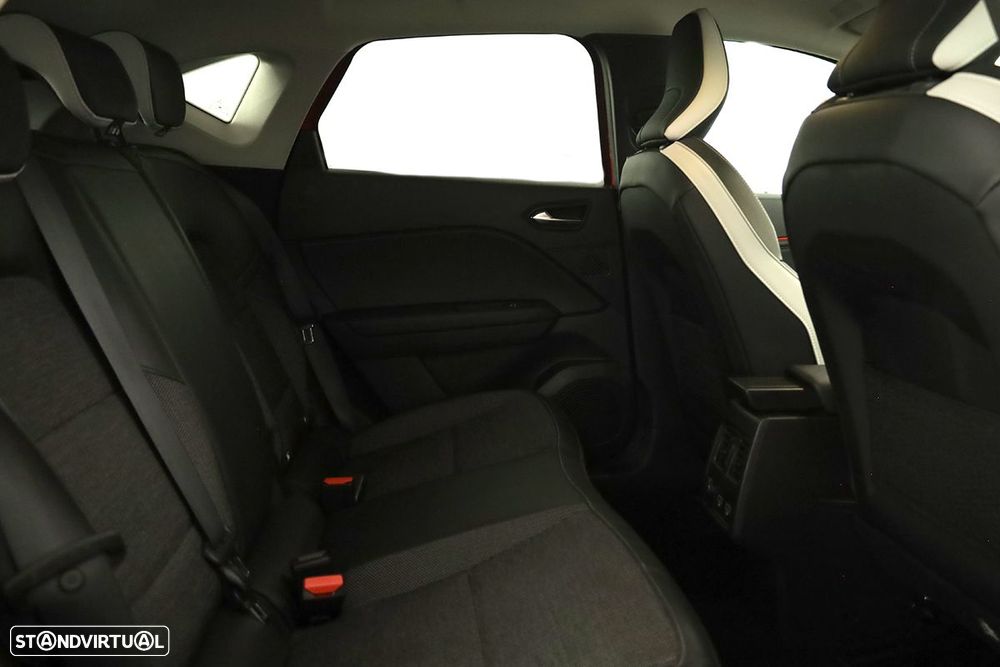 Renault Captur 1.0 TCe Techno Bi-Fuel - 23