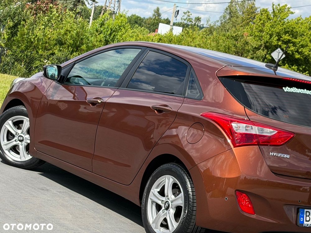Hyundai i30 1.4 Trend - 15