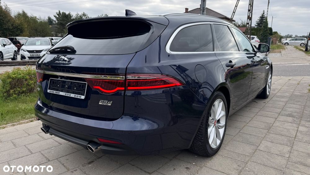 Jaguar XF 25d AWD R-Sport - 5