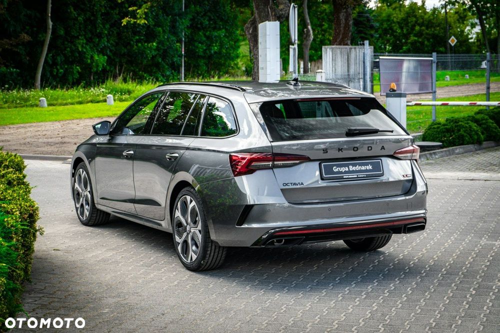 Skoda Octavia - 9