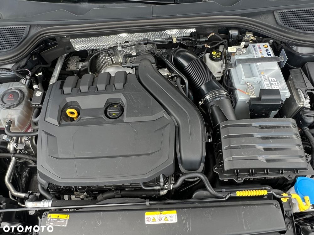 Volkswagen Golf 1.5 TSI ACT OPF DSG IQ.DRIVE - 39