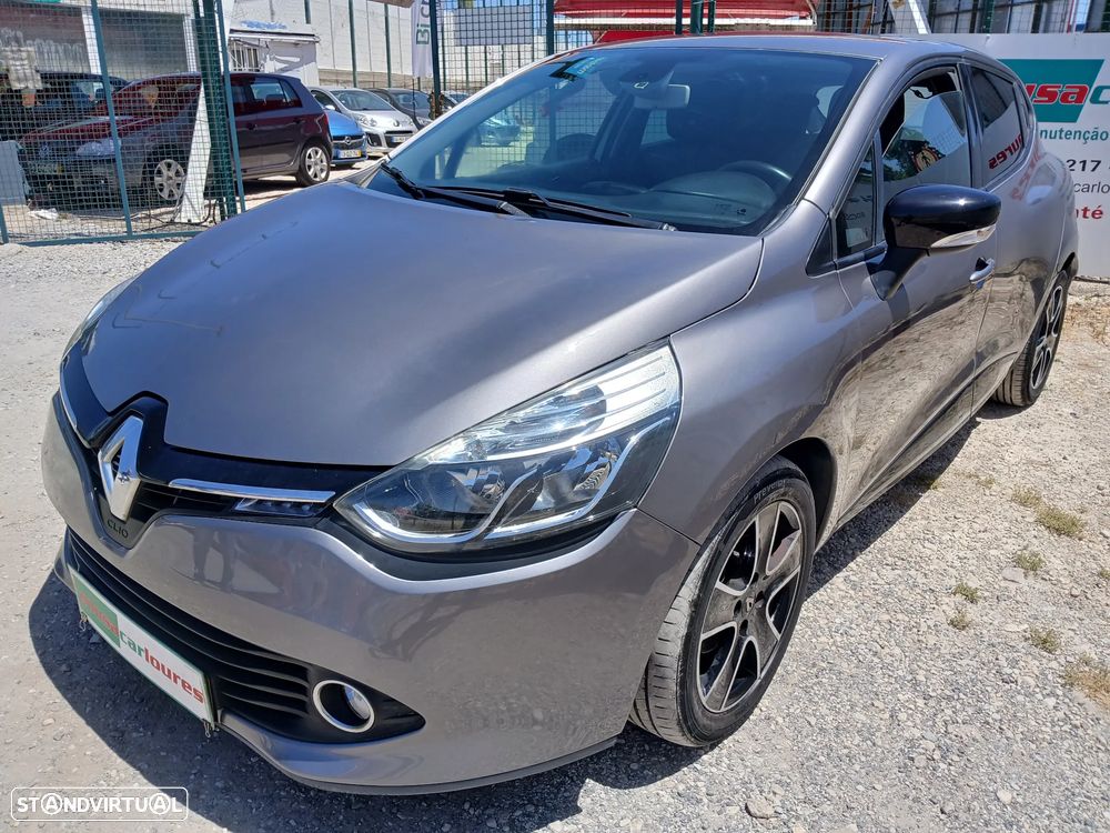 Renault Clio 1.5 dCi Dynamique S - 3