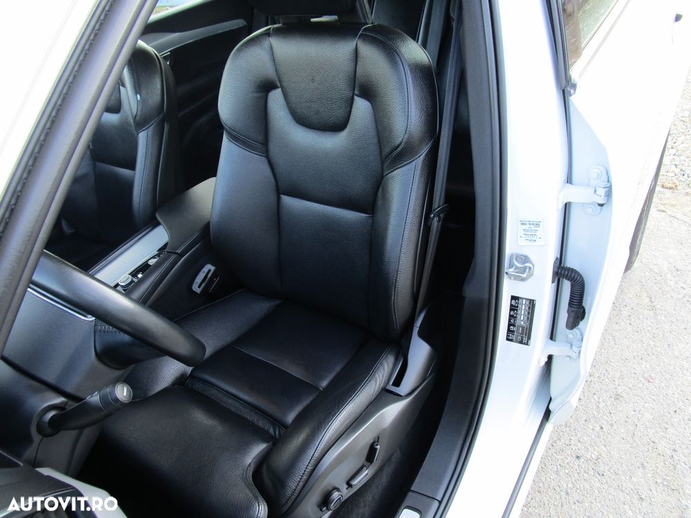 Volvo XC 90 B5 MHEV AWD 5 locuri Momentum Pro - 21