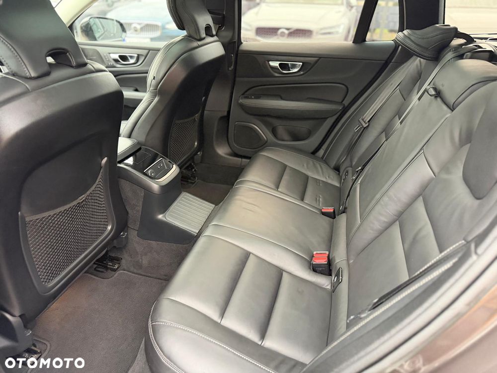 Volvo V60 - 21