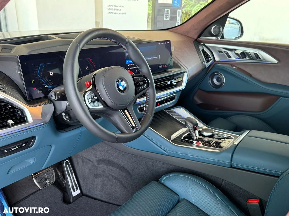 BMW XM - 10
