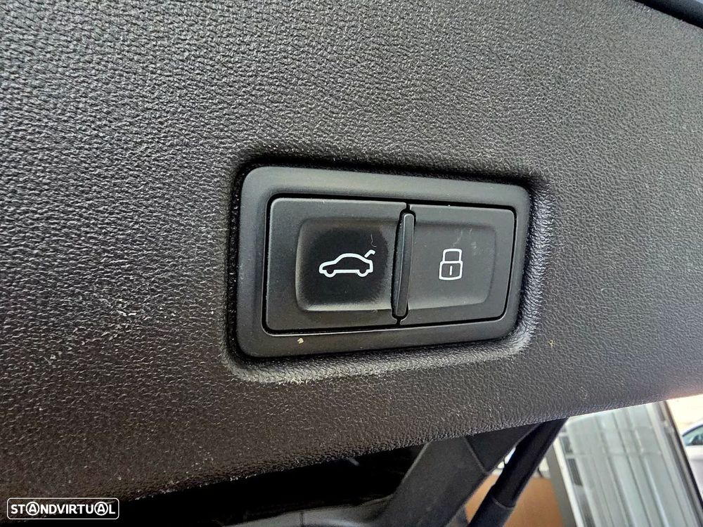Audi Q4 e-tron 40 82 kWH - 32
