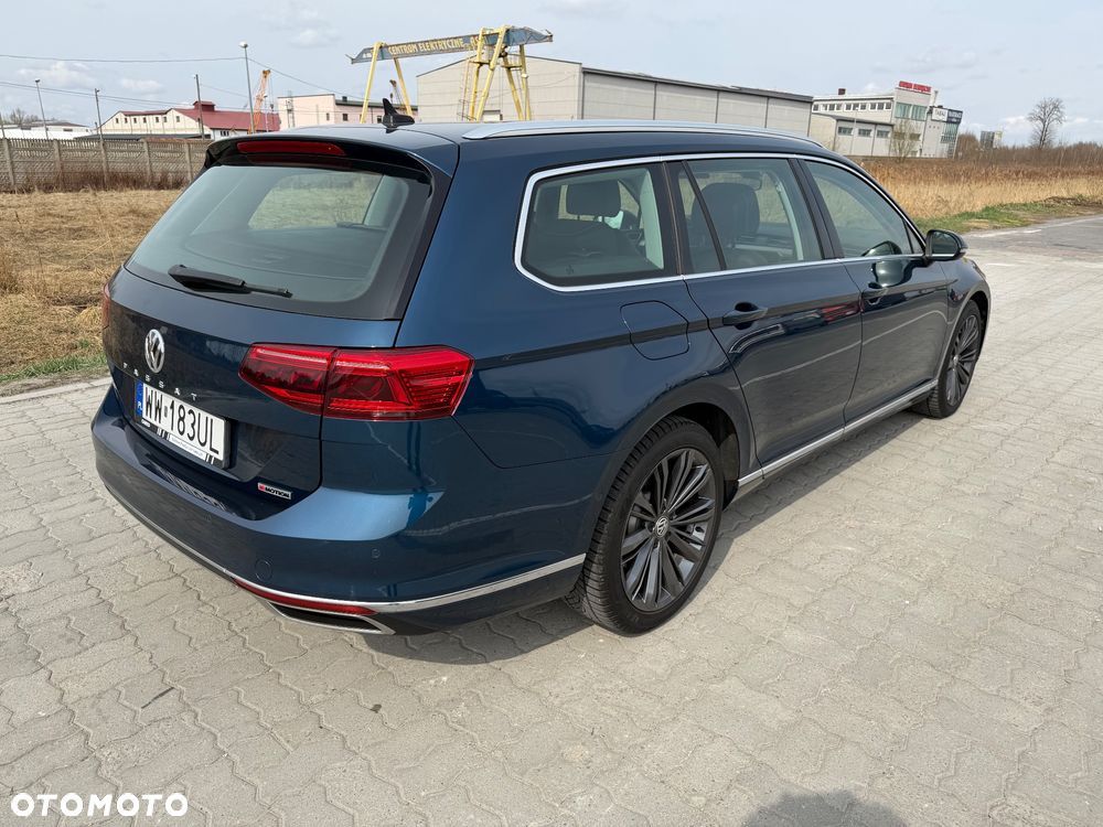Volkswagen Passat 2.0 TSI 4Mot Elegance DSG - 10