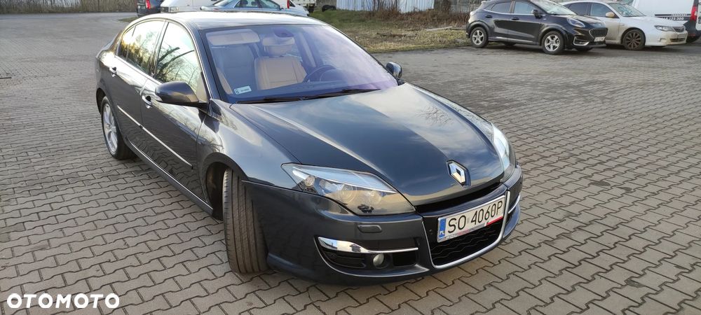 Renault Laguna dCi 180 FAP Initiale - 10