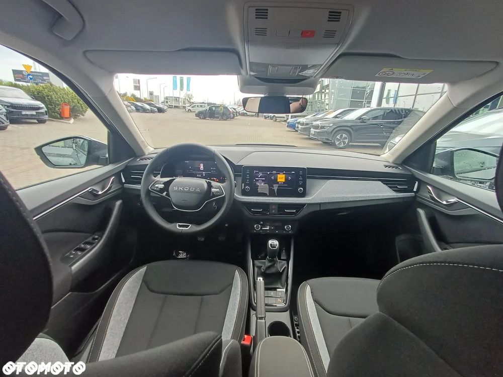 Skoda Kamiq 1.0 TSI Drive - 26