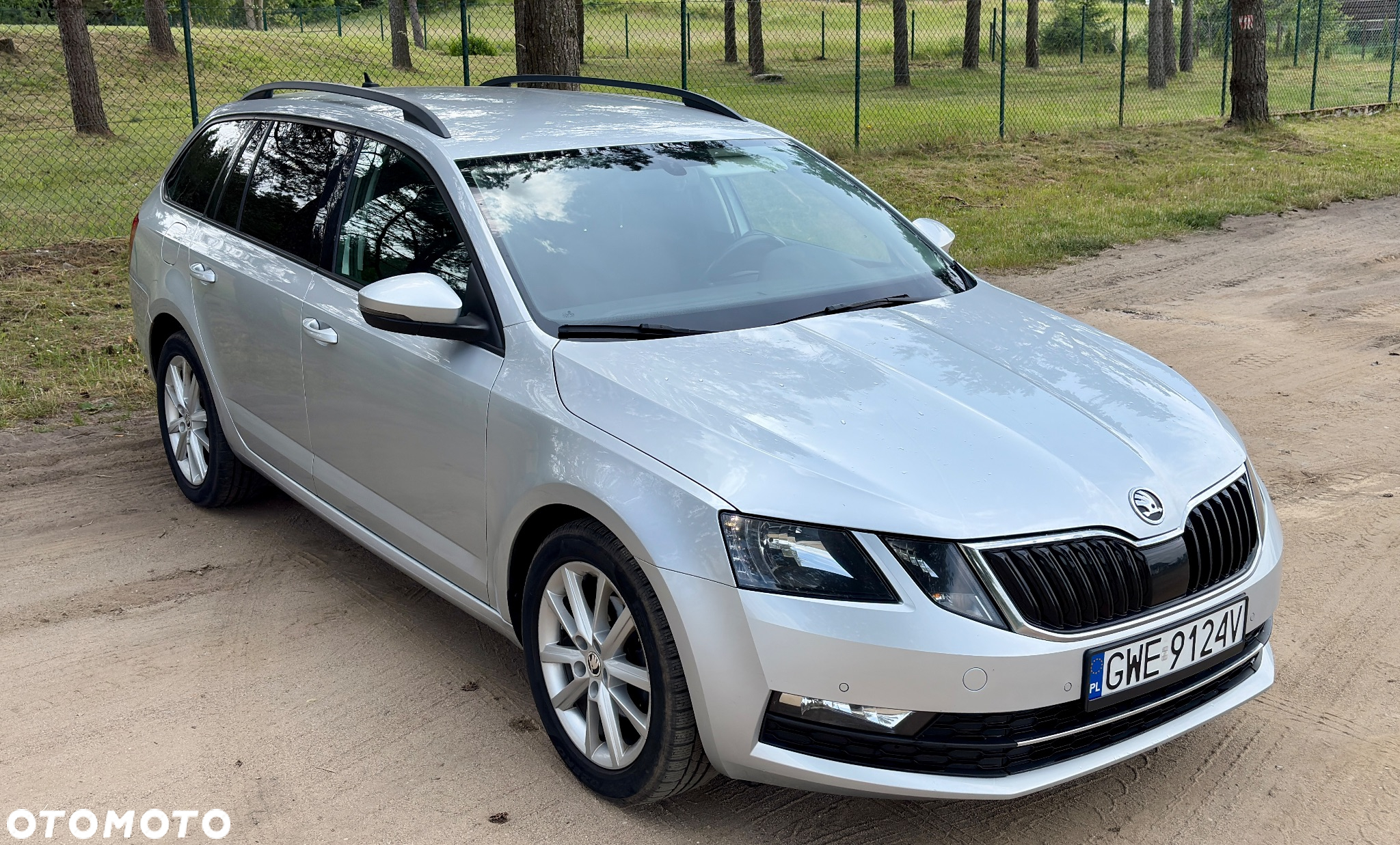 Skoda Octavia 2.0 TDI Ambition DSG - 2