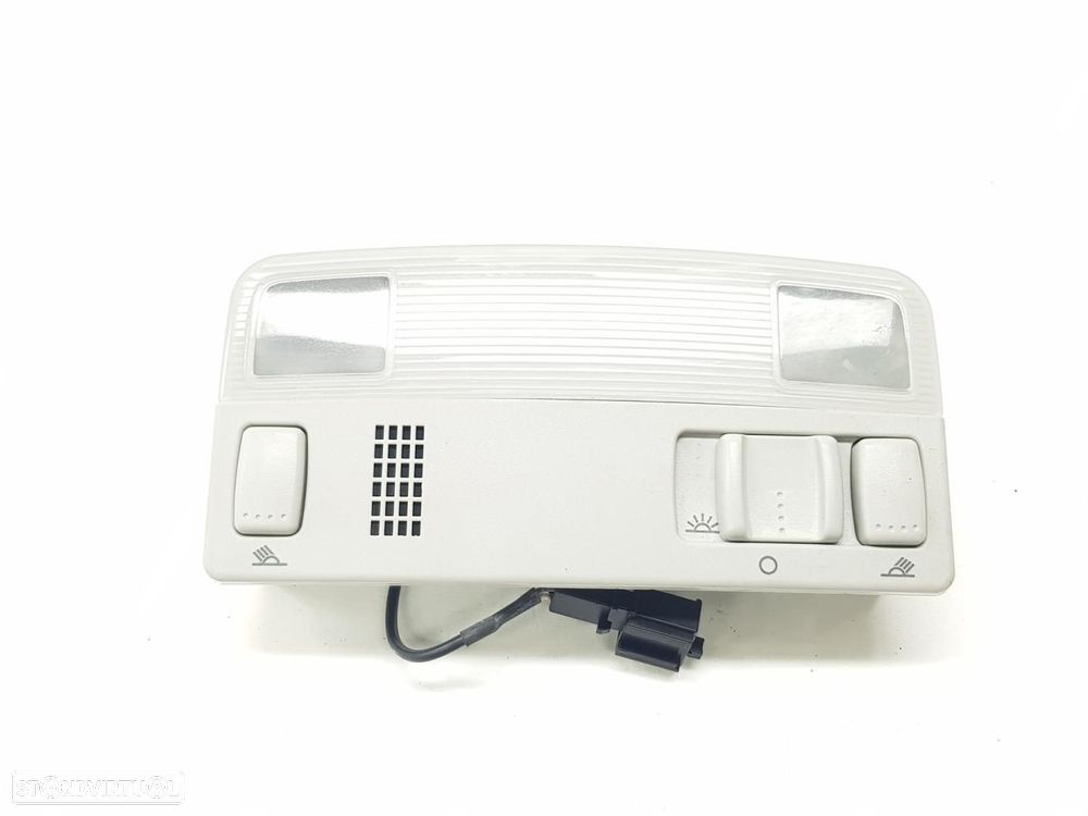 LUZ INTERIOR VOLKSWAGEN CADDY PROFESIONAL SA03.2015 - 1