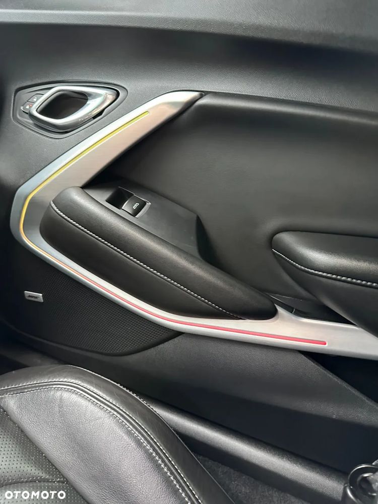 Chevrolet Camaro - 32