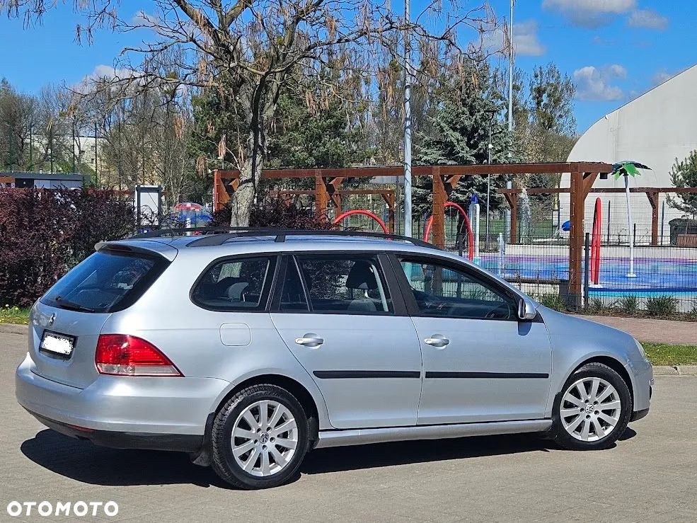 Volkswagen Golf 1.9 TDI Comfortline - 4