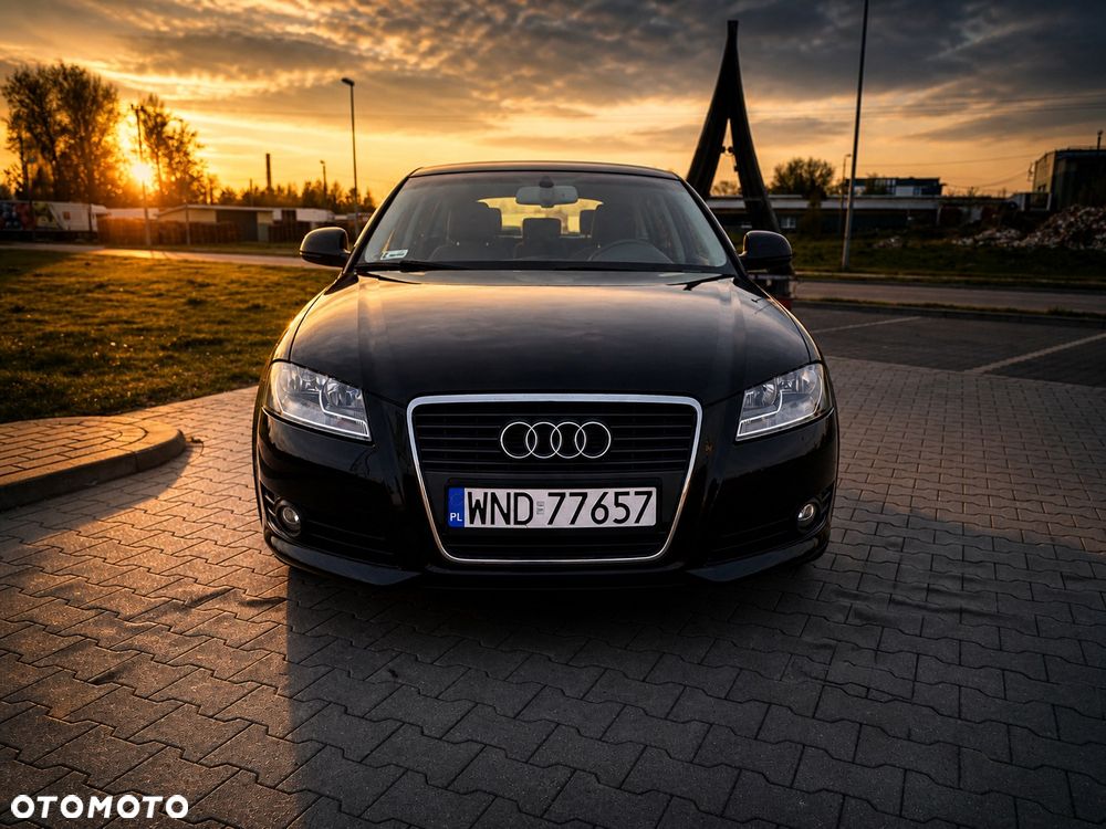 Audi A3 Sportback 1.9 TDI DPF Ambiente - 2