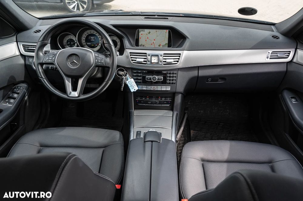 Mercedes-Benz E 200 7G-TRONIC - 11