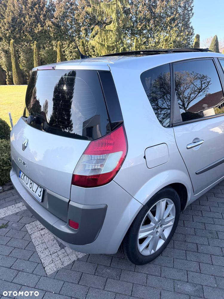 Renault Scenic 1.9 dCi Avantage - 27