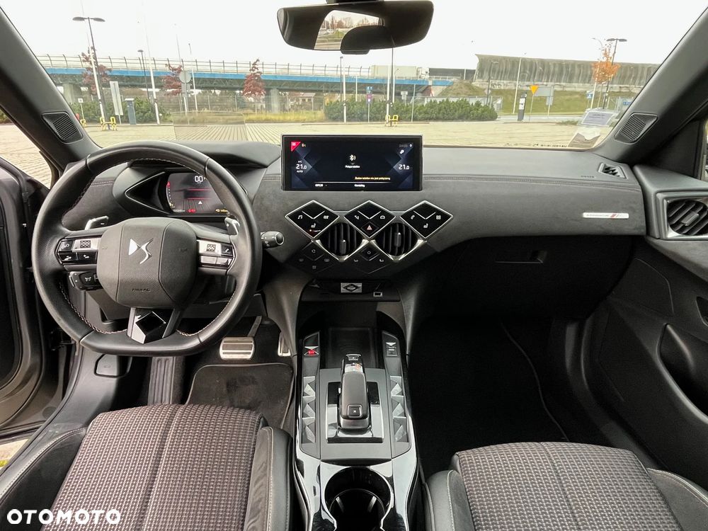 DS Automobiles DS 3 Crossback 1.2 PureTech Performance Line + - 14