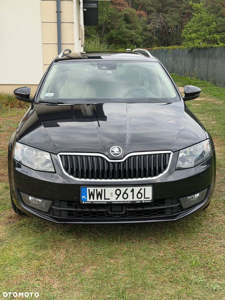 Skoda Octavia 2.0 TDI Elegance DSG - 1