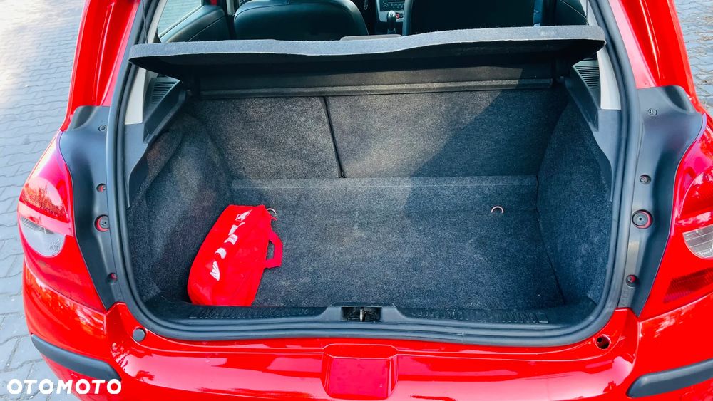 Renault Clio 1.2 16V All Inclusive - 17